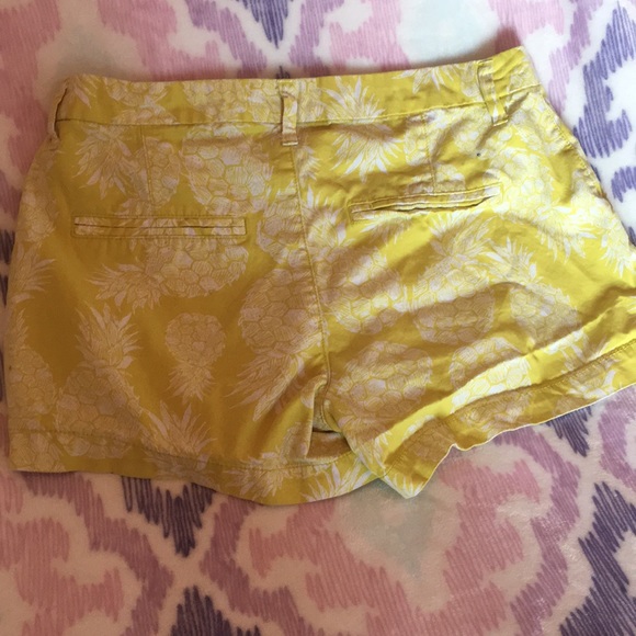 Pineapple shorts - Picture 2 of 3